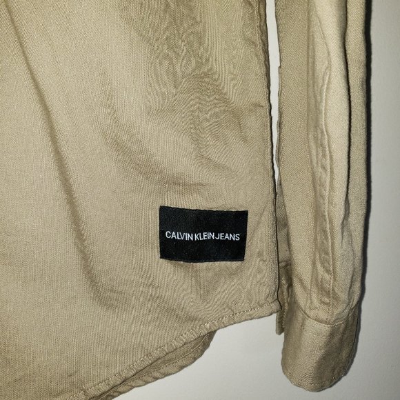 ⚪️ 3/$50 - Calvin Klein Heavy Cotton Button Shirt - Picture 3 of 6